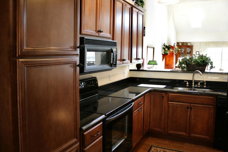 Wood Cabinet Staining in Kokomo, IN